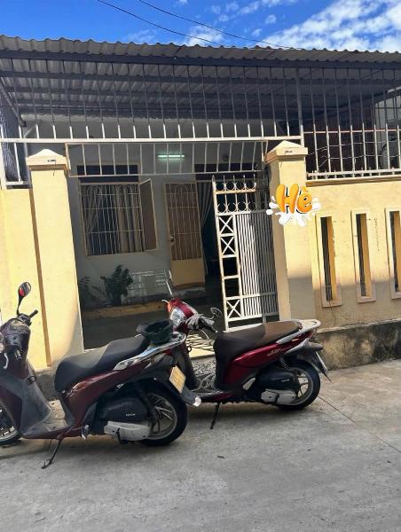 THUE1145 - Phước Long- cho thuê nhà cấp 4 hẻm Chế Lan Viên