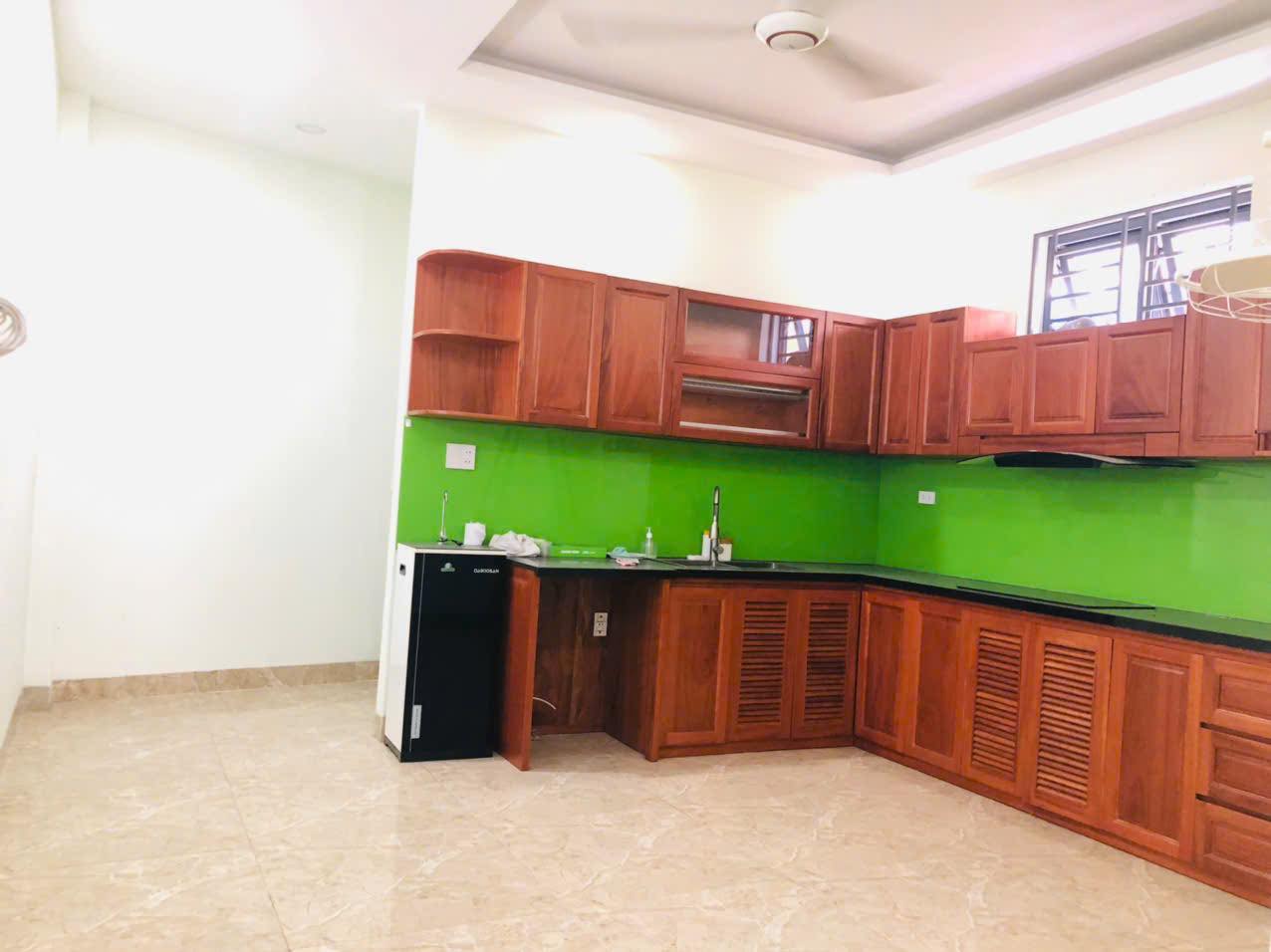 TT02 - Tân Tiến - Bán nhà 2 tầng 2 mặt tiền đường khu Máy Nước