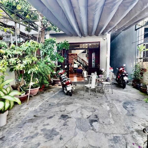 Phước Long - Bán nhà 3 tầng mặt tiền đường Đặng Dung