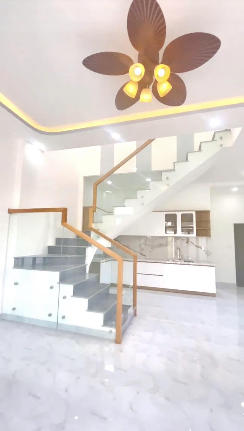 DT25 - Diên Khánh - Bán nhà 2 tầng hẻm oto đường Huỳnh Thúc Kháng gần TĐC Diên Toàn