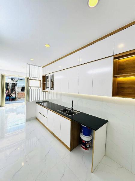 THUE1479 - Tây Nha Trang - Vĩnh Ngọc - Cho thuê nhà 2 tầng nhỏ xinh mặt tiền Xuân Lạc gần nhà hàng Đồng Xanh