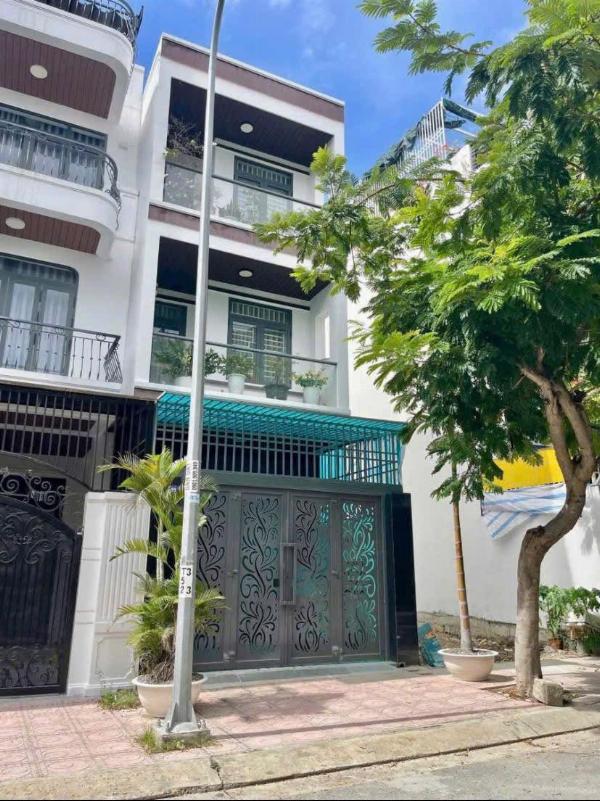 Nam Nha Trang - Cho thuê nhà 3 tầng KĐT Hà Quang 2