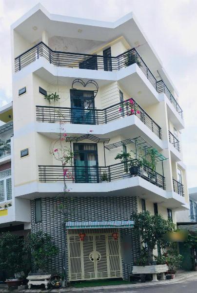 THUE1407 - Cho thuê nhà 2 mặt tiền KDDT Phước Long
