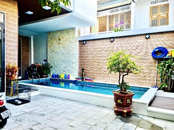 Phước Tân - Bán nhà 4 tầng có thang máy và hồ bơi mặt tiền đường Lê chân