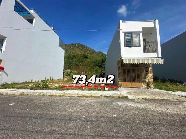 VHO158 - Bắc Nha Trang - Bán nhanh lô đất mặt tiền đường Võ Văn Dũng Hòn Xện
