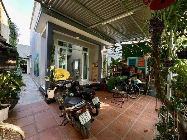 PL115 - Nam Nha TRang - Bán đất tặng nhà sân vườn mặt tiền đường Nguyễn Thị Định Phước Long
