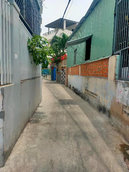 VHO147 - Vĩnh Hòa - Bán đất tặng nhà cũ hẻm xe máy đường Phú Đức