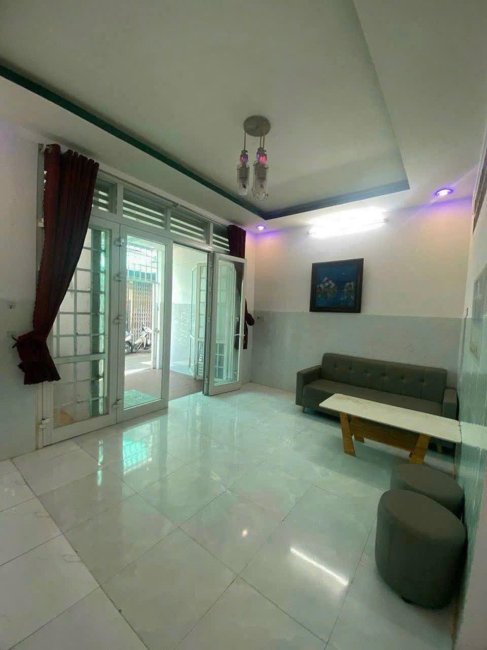 Bắc Nha Trang - Cho thuê nhà hẻm 2/4 Vĩnh Hòa cũ