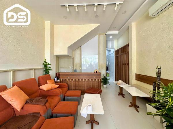 Tân Lập - Cho thuê nhà 3 tầng mặt tiền đường Nguyễn Thị Minh Khai
