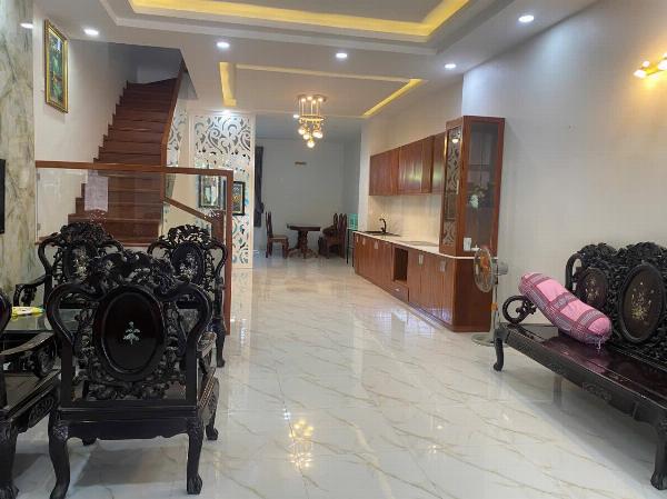 HQ38 - Nam Nha Trang - Bán nhà 3 tầng mặt tiền đường số 10 Hà Quang 2