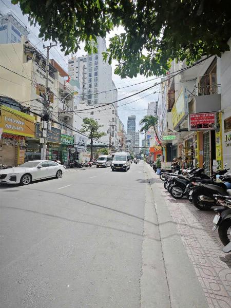Lt23 - Nha TRang - Lộc Thọ - Bán đất tặng nhà 2 mặt tiền đường Hùng Vương phố Tây