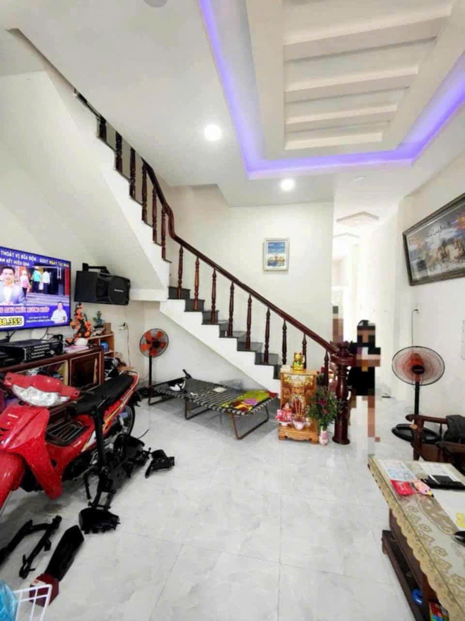 VT92 - Tây Nha Trang - Bán nhà 2 tầng hẻm Phú Trung gần kho trứng Vĩnh Thạnh