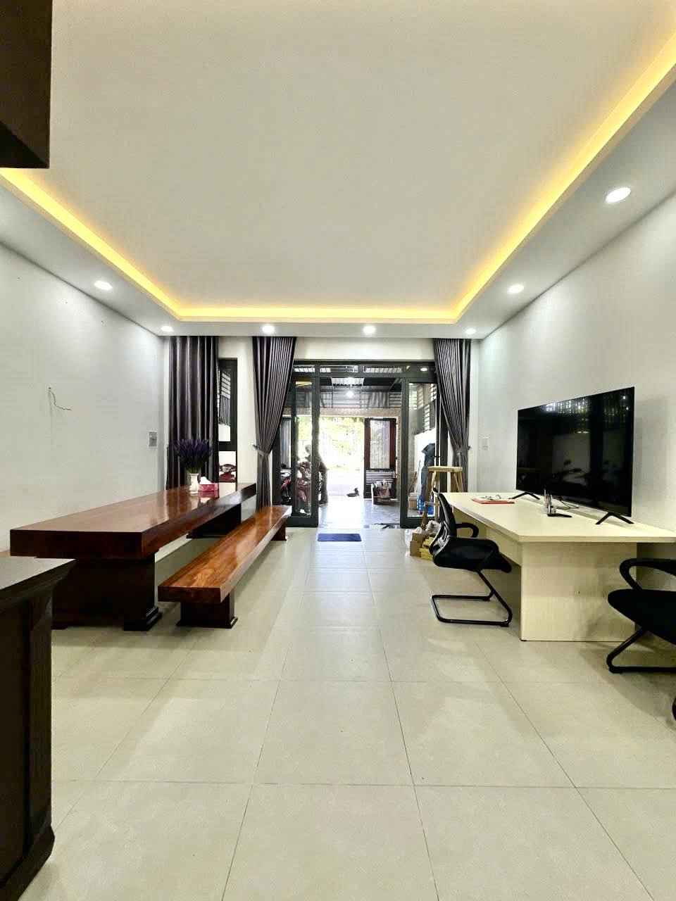 THUE1471 - Vĩnh Thái - Cho thuê nhà 3 tầng KĐT Mỹ Gia Thái Xuân