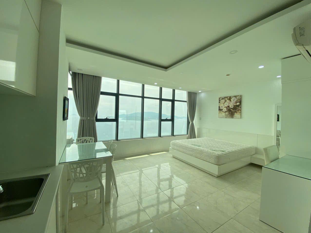 CH261 - Lộc Thọ - Bán căn hộ studio view trực diện biển tầng 44 tòa Mường Thanh Luxury 60 Trần Phú
